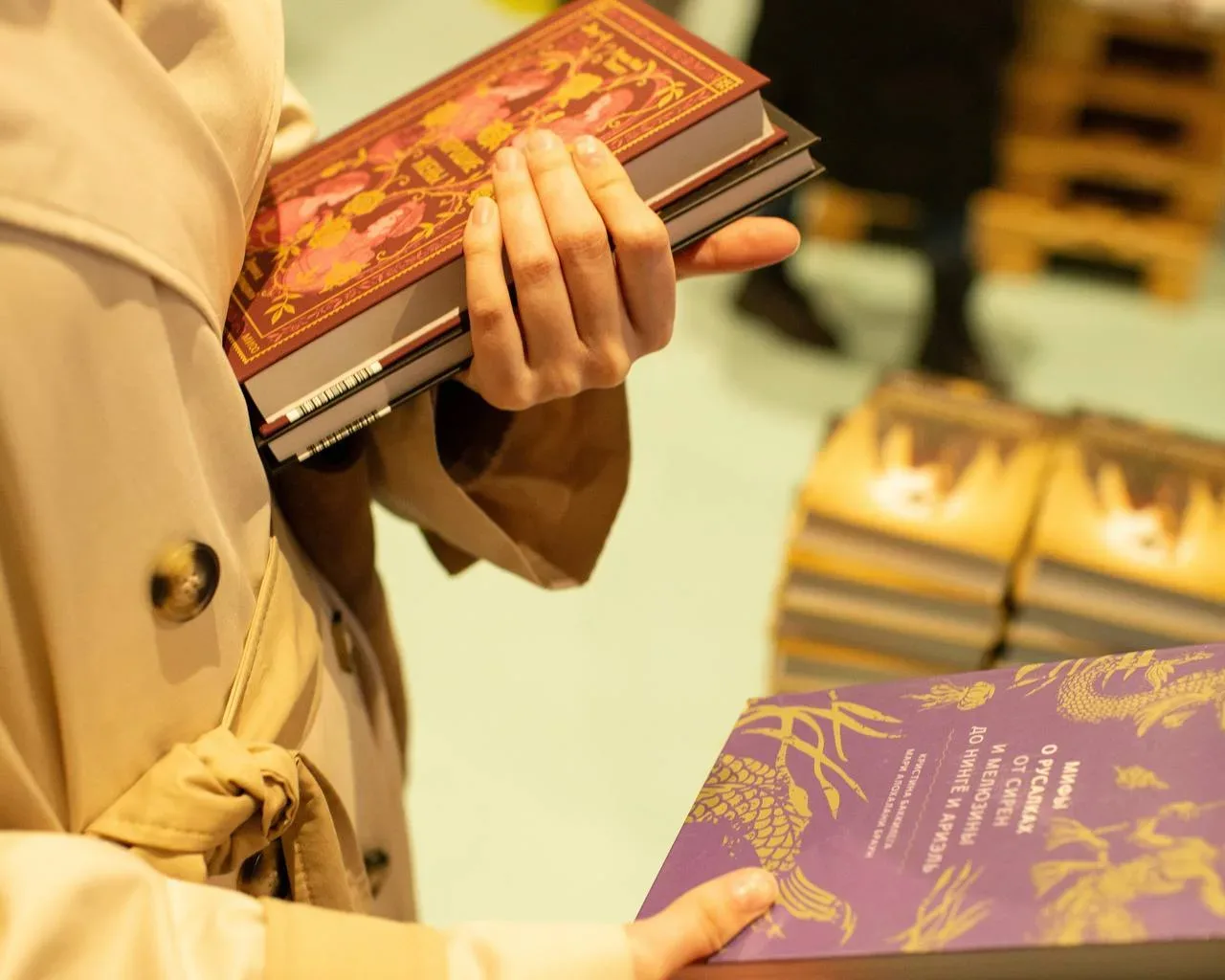 Идём на Книжную Гаражку МИФ и лекции 📚   15 мая 14:00-21:00,  16 мая 12:00-21:00,  17 мая 12:00-20:0