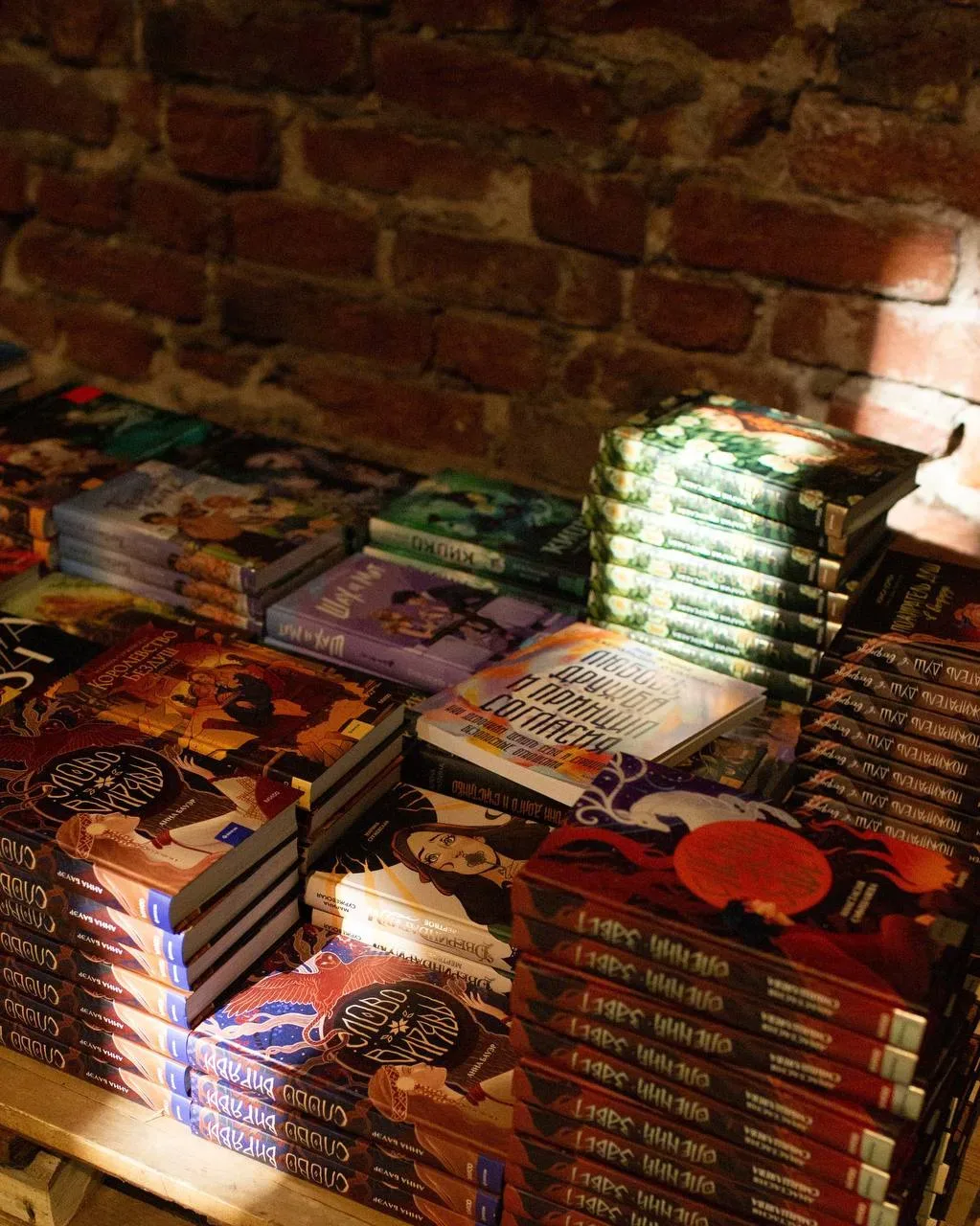 Идём на Книжную Гаражку МИФ и лекции 📚   15 мая 14:00-21:00,  16 мая 12:00-21:00,  17 мая 12:00-20:0