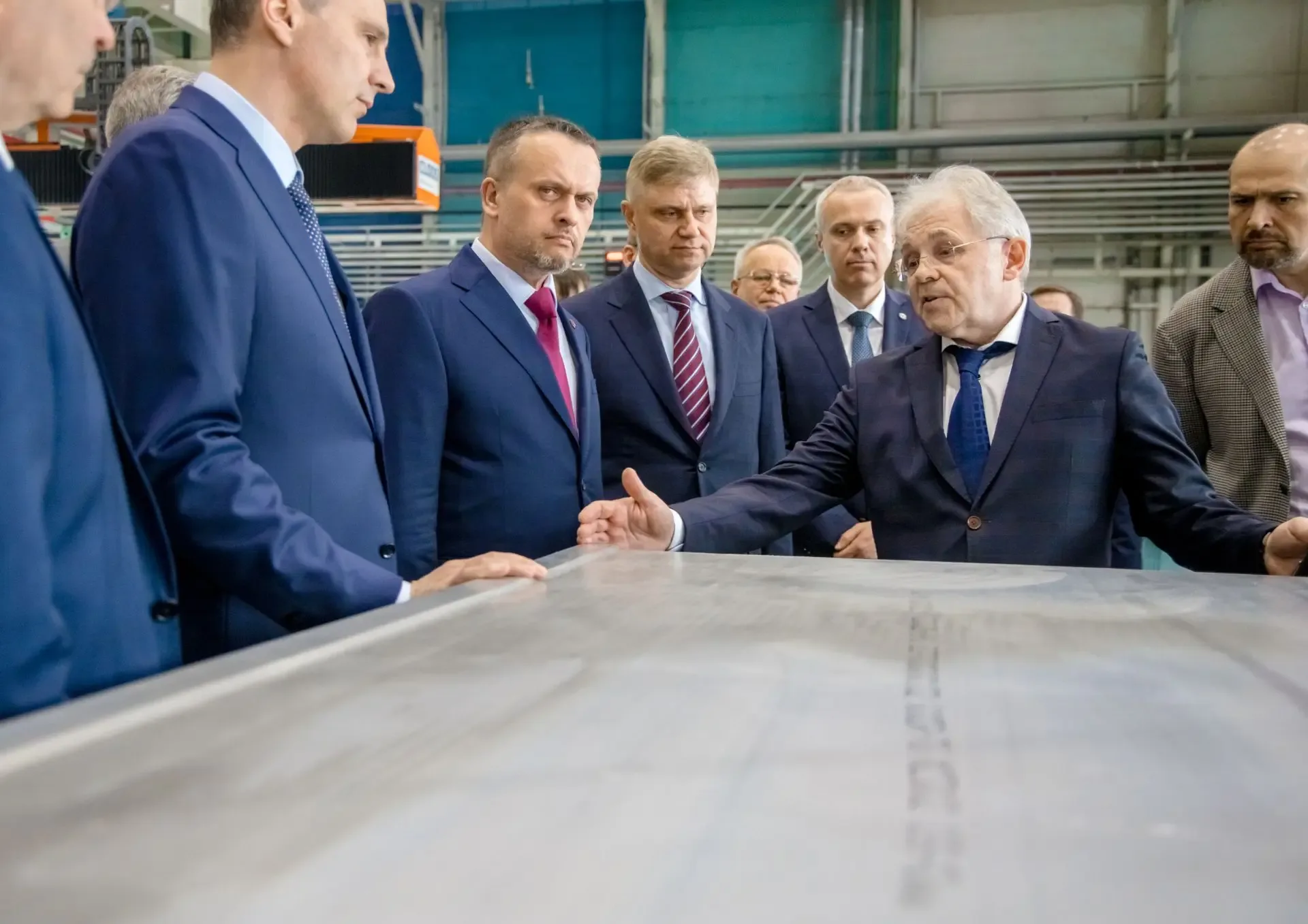 ⚡️В Свердловской области завершена сварка первых 6 кузовов вагонов высокоскоростного поезда  Площадк