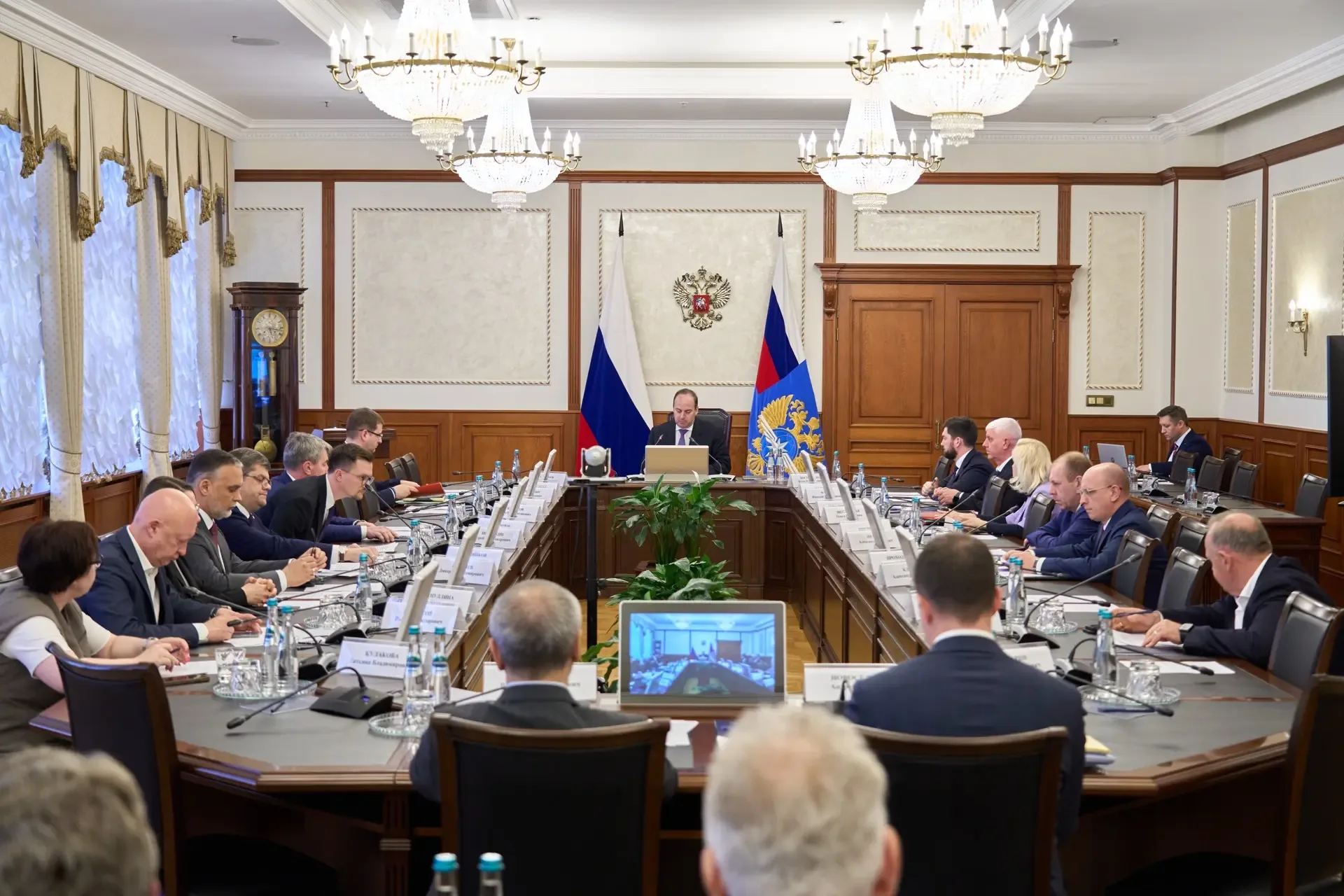 💡В 2025 году вузы Росжелдора выполнили более 300 прикладных научно-исследовательских и опытно-констр