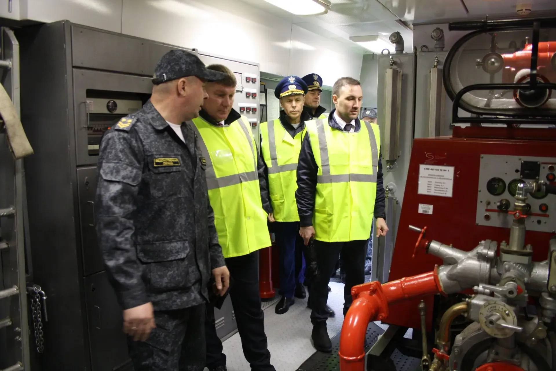 🚆Один день в Росжелдоре: участник программы «Время героев» познакомился с работой агентства и подвед