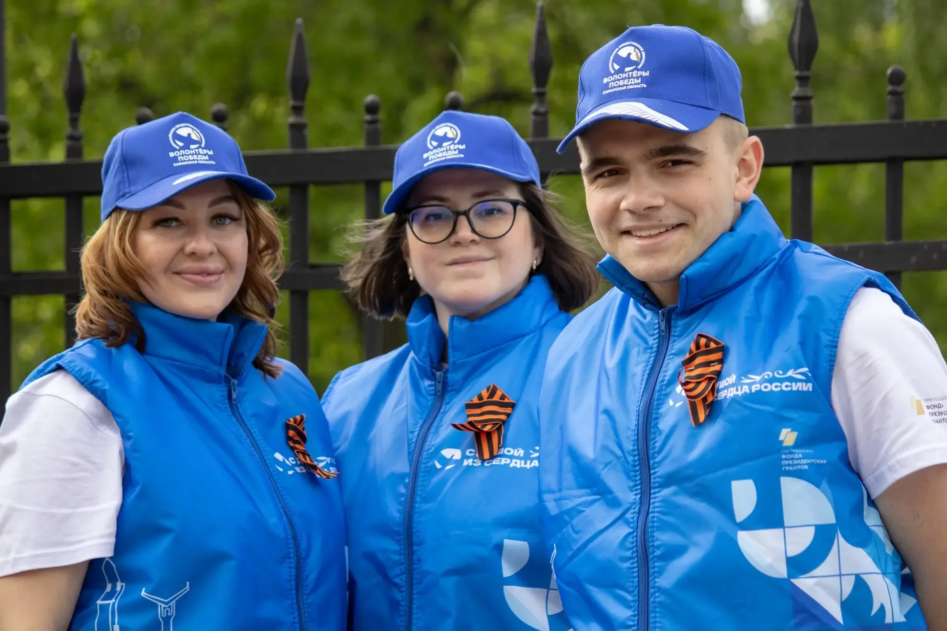 Спасибо тем, кто сделал этот день 💙  Праздник Победы творится не только на брусчатке, когда солдаты 