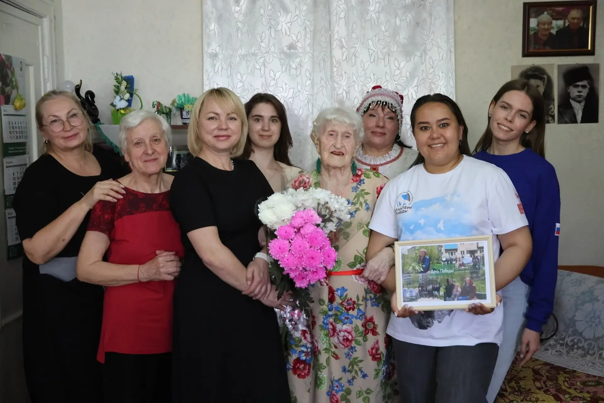 Деятельность добровольцев разных направлений Движения в регионах продолжается!  🕊️ Труженицу тыла, в