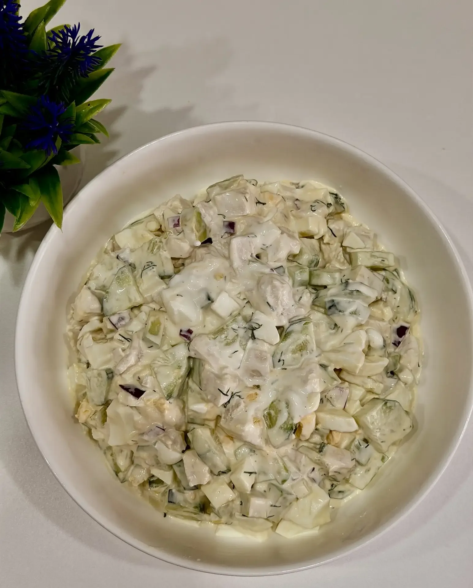 🥗 Салат с курицей и авокадо🥗 Нежный и в то же время сытный салат! Авокадо и яйца создадут кремовую т