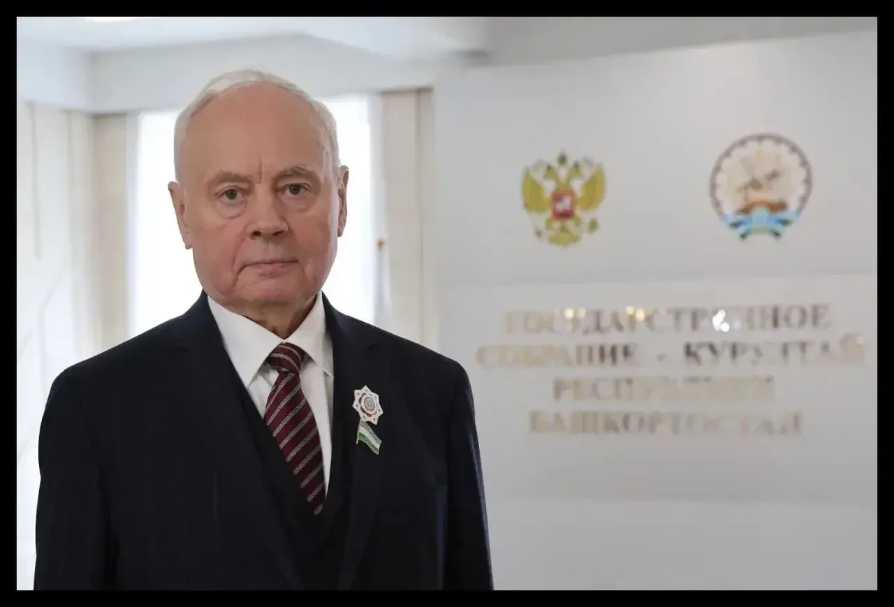 Глава Башкирии поручил увековечить память Константина Толкачева  На оперативном совещании в ЦУРе он 