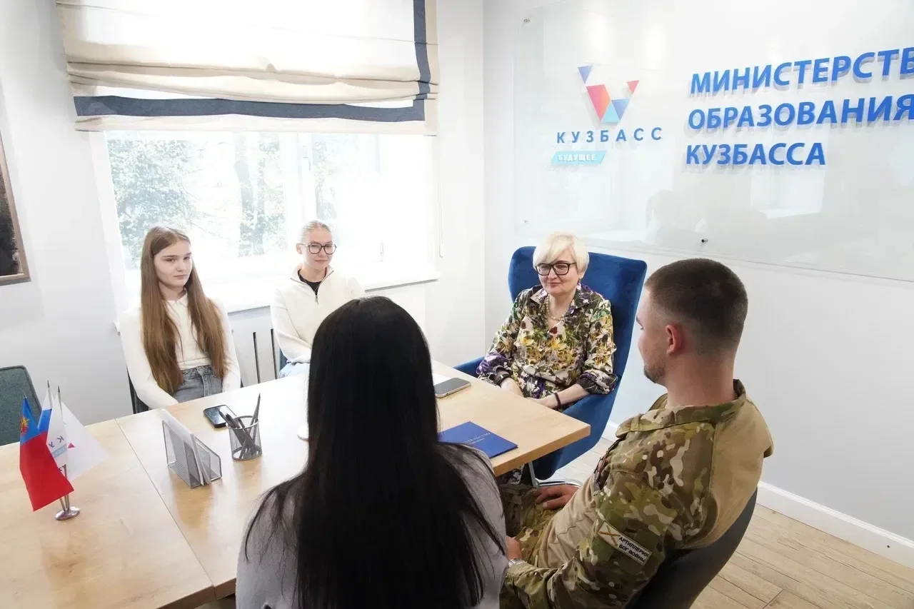 Со многими ребятами, которые приходили ко мне на прием в филиал фонда «Защитники Отечества», у нас с