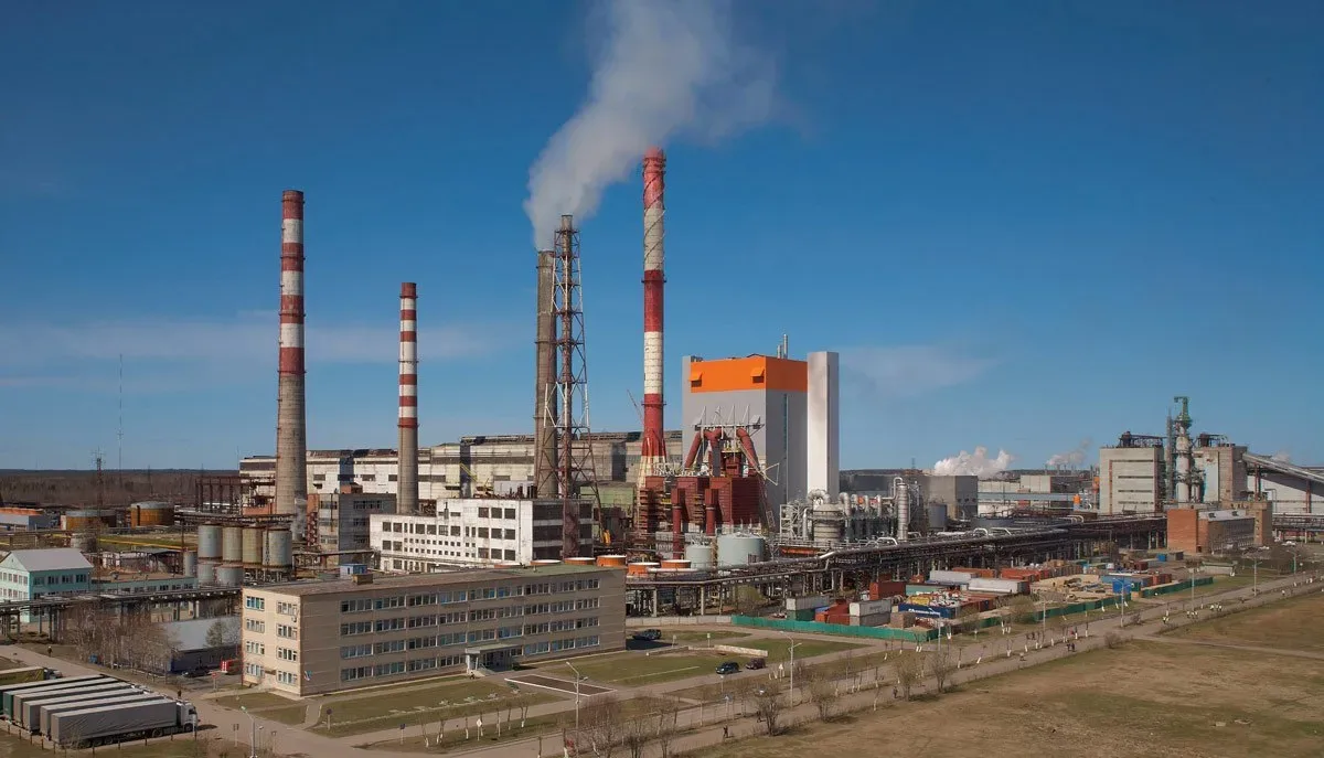 За месяц в Сыктывкаре зафиксировали семь случаев превышения концентрации формальдегида  Помимо этого