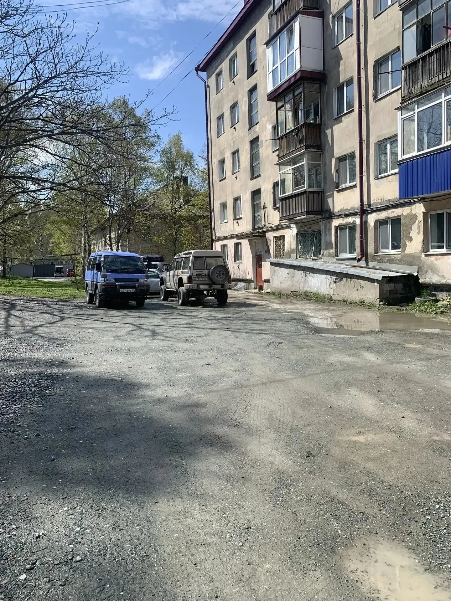 Водитель, сбивший ребёнка возле дома в Южно-Сахалинске, задержан  Установлена личность водителя, кот