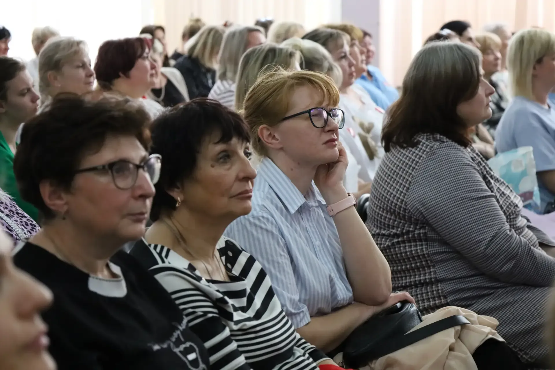 В Новомосковске прошел муниципальный конкурс «Воспитатель года – 2026»  Это ежегодный конкурс, котор