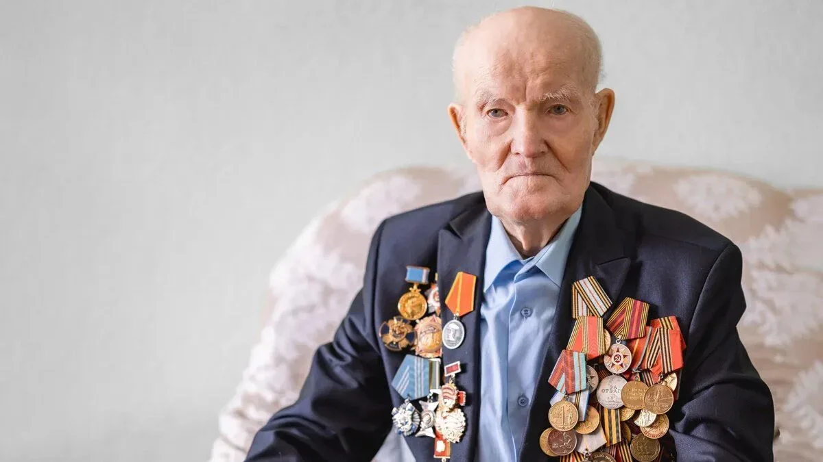 ️🕊 «Ушедшие герои навсегда остаются с нами»: в Салехарде увековечат память ветерана.  Дмитрий Артюхо