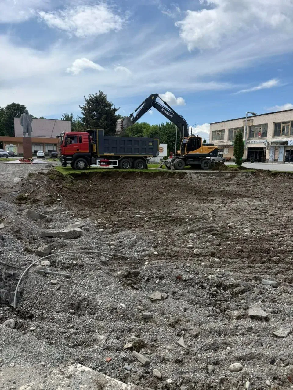 В Ардоне начали благоустройство Центральной площади   В  рамках федерального проекта «Формирование к