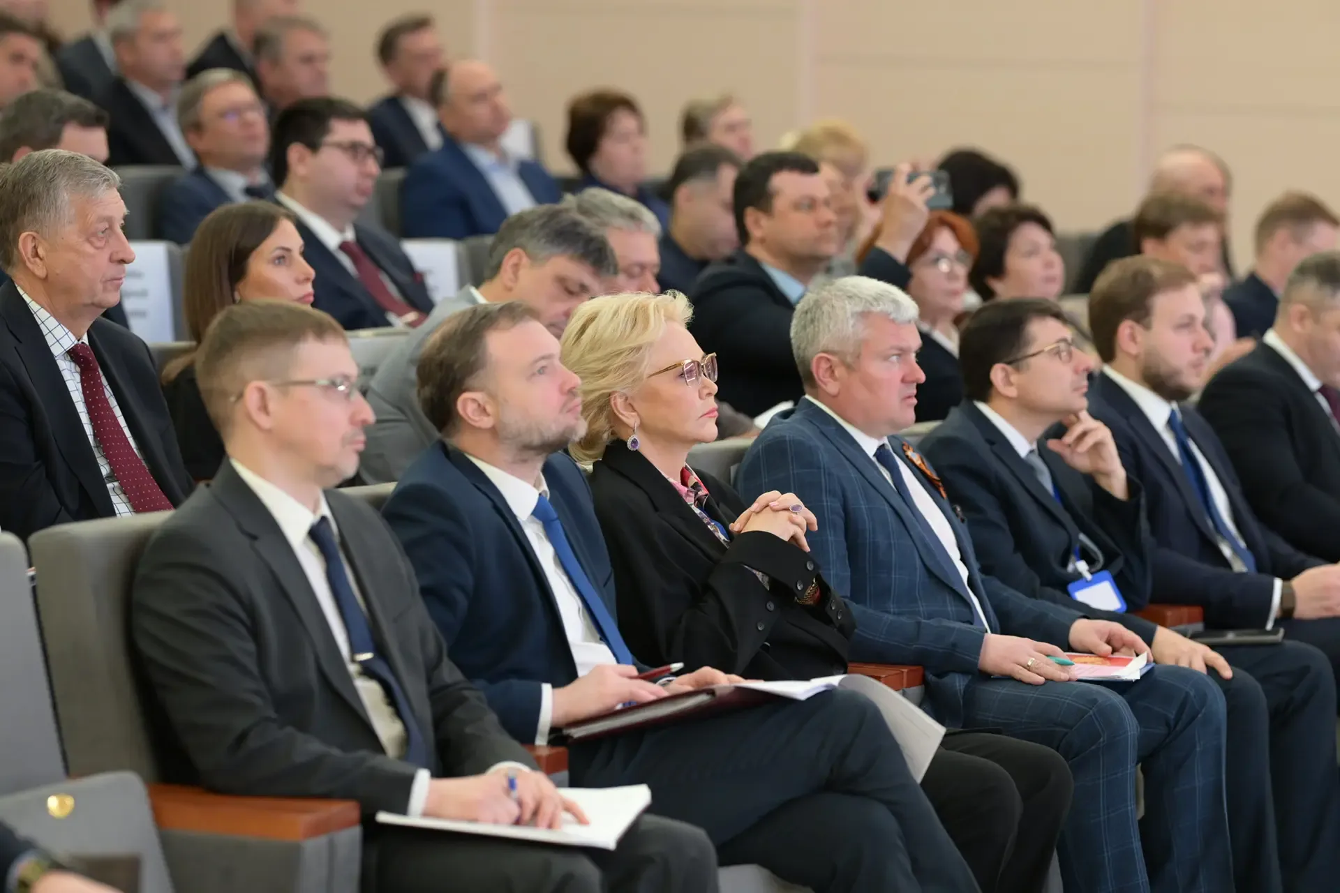 🇷🇺Стратегический вектор развития спортивной медицины   ✅В ФМБА России под председательством Вероники