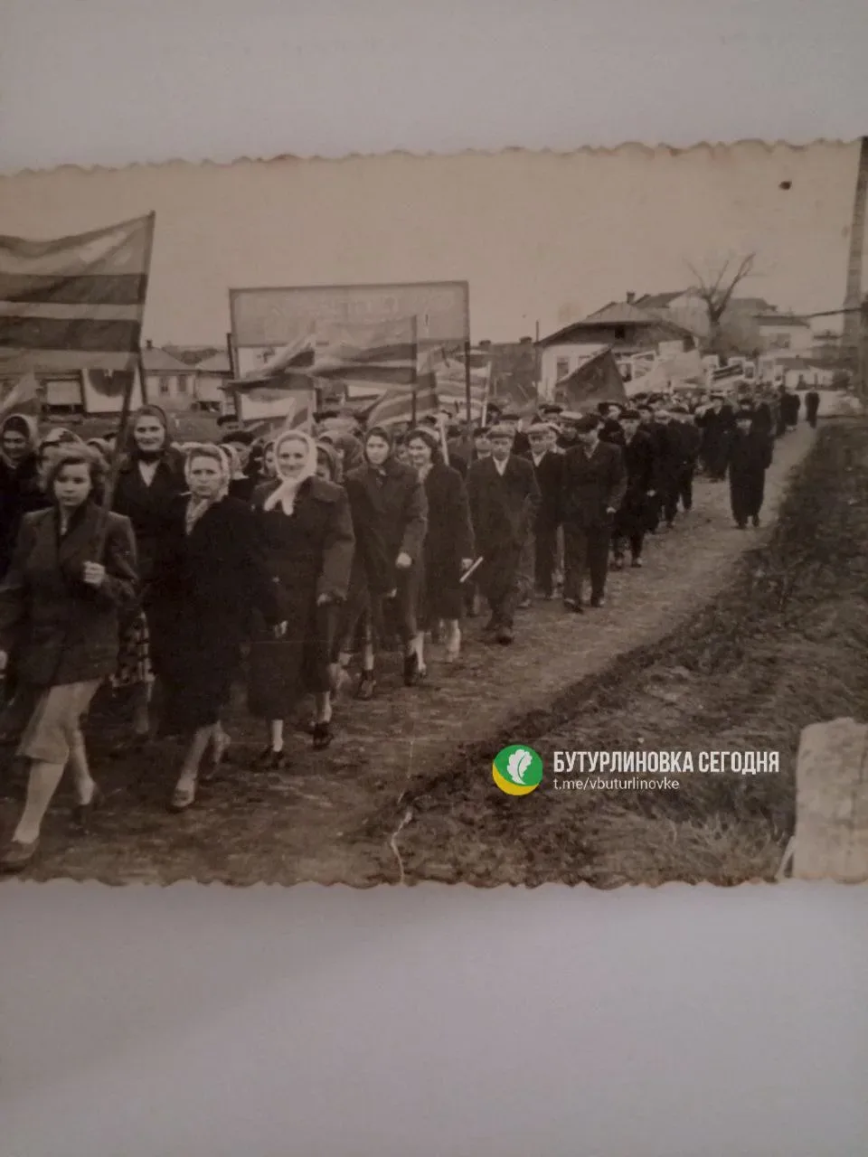 🎈Сегодня один из самых узнаваемых праздников советской эпохи. Фразу «Мир, Труд, Май!» помнит каждый,