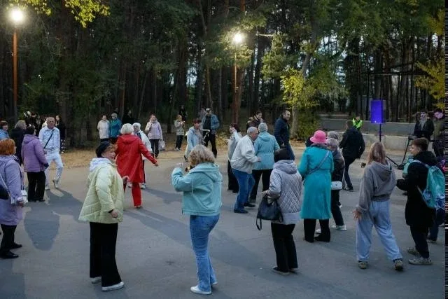 🎵 Музыкальное воскресенье в парке «Танаис»!  🕒 12:00 🤩 Выступление духового оркестра "Воронежские Ду