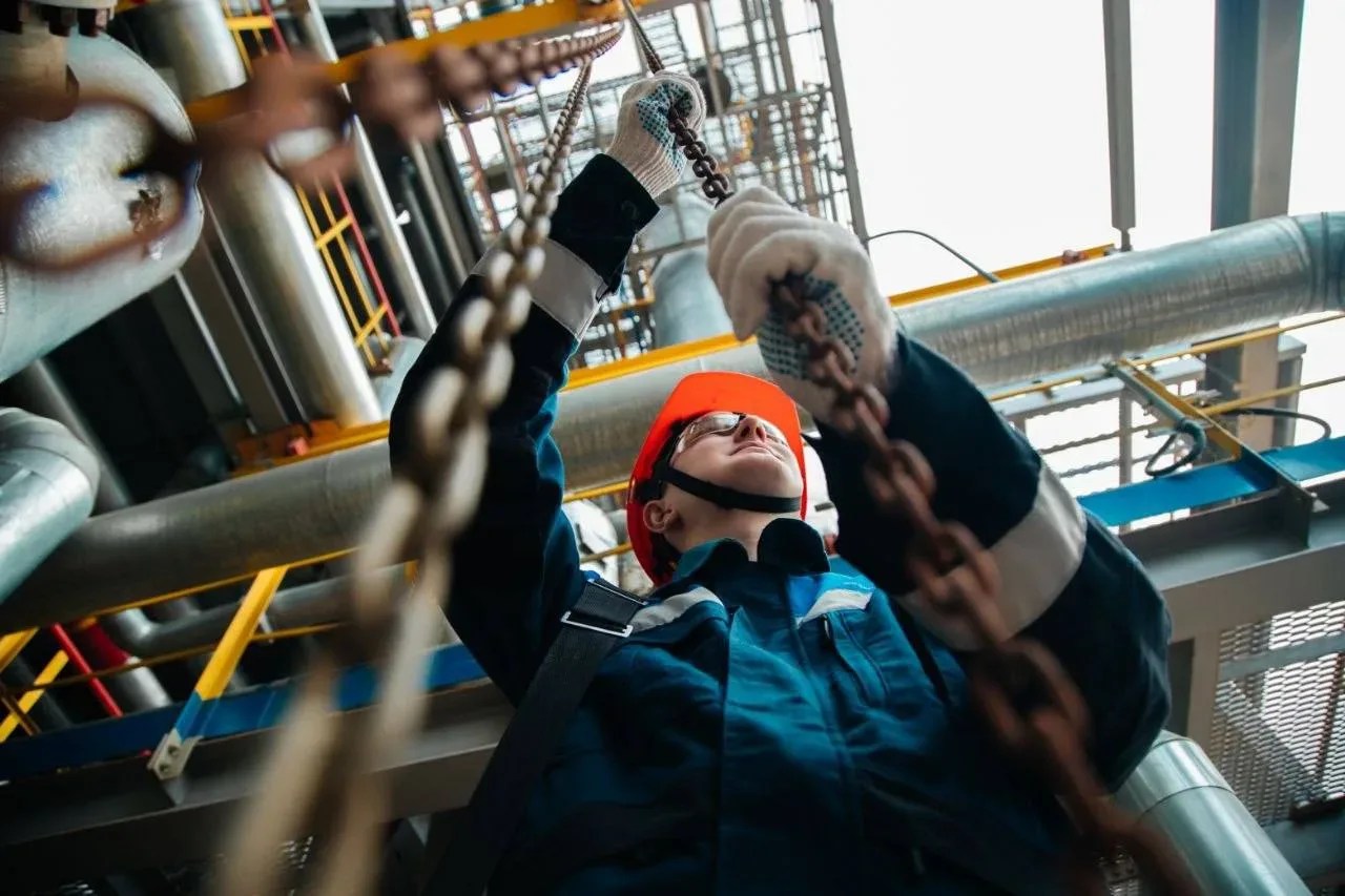 СИБУР обеспечил рост зарплат на предприятиях Татарстана на 11,4% год к году   Расходы на выплату зар
