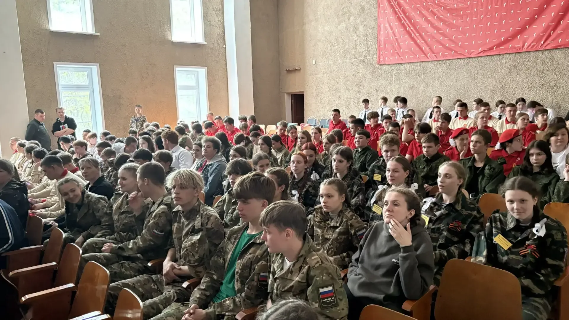 В Орловской области стартовал региональный этап военно-патриотической игры «Зарница 2.0»  На площадк
