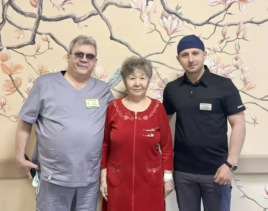 Три недели назад на приёме у стоматолога 78-летняя Менсулу У. нечаянно проглотила металлический штиф