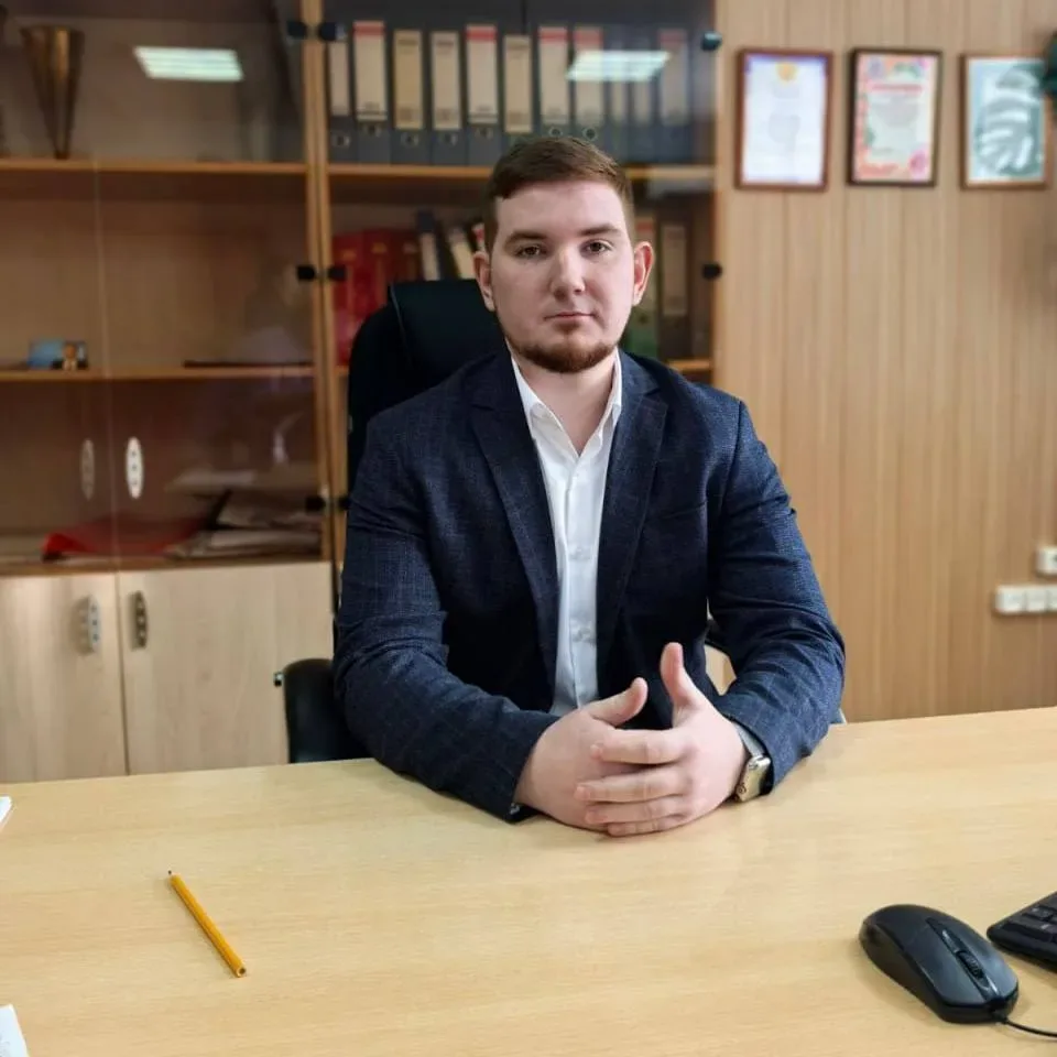 22 мая День рождения у главного врача Екатериновской районной больницы Виктора Кострюкова  Виктор Юр