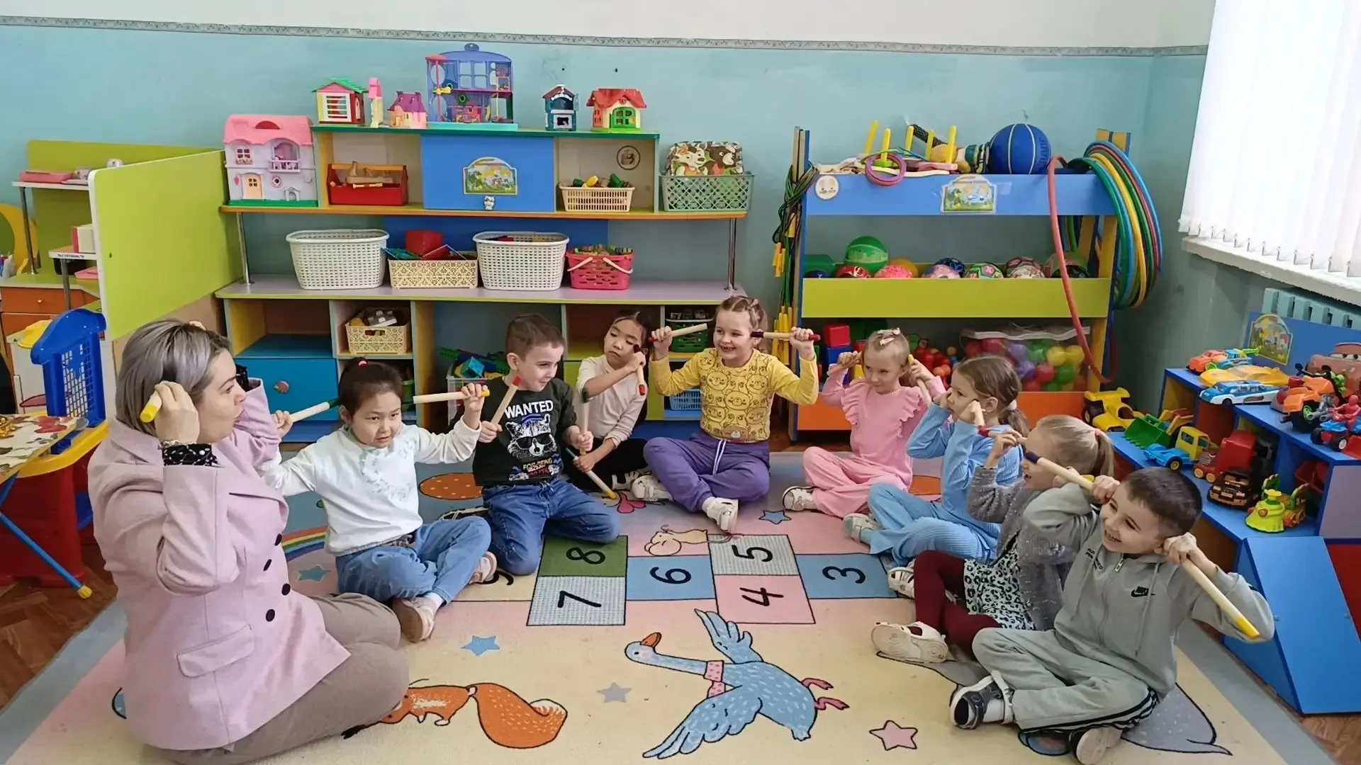 «Лица дошкольного детства»: Музыкальный мир детства - о Марине  Хныкиной  Сегодня наш рассказ о музы