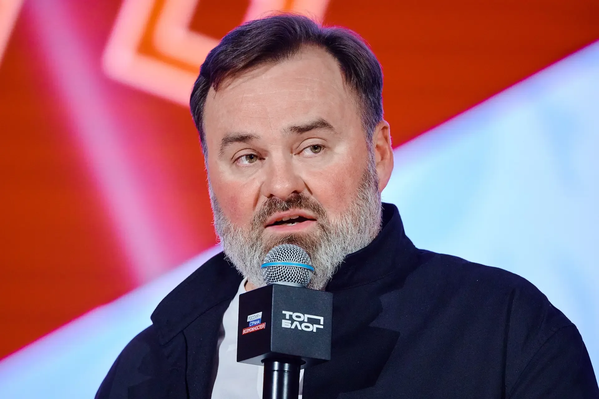 Сегодня день, когда хочется сказать «спасибо» чуть громче обычного 🩷  С днём рождения, Андрей Анатол