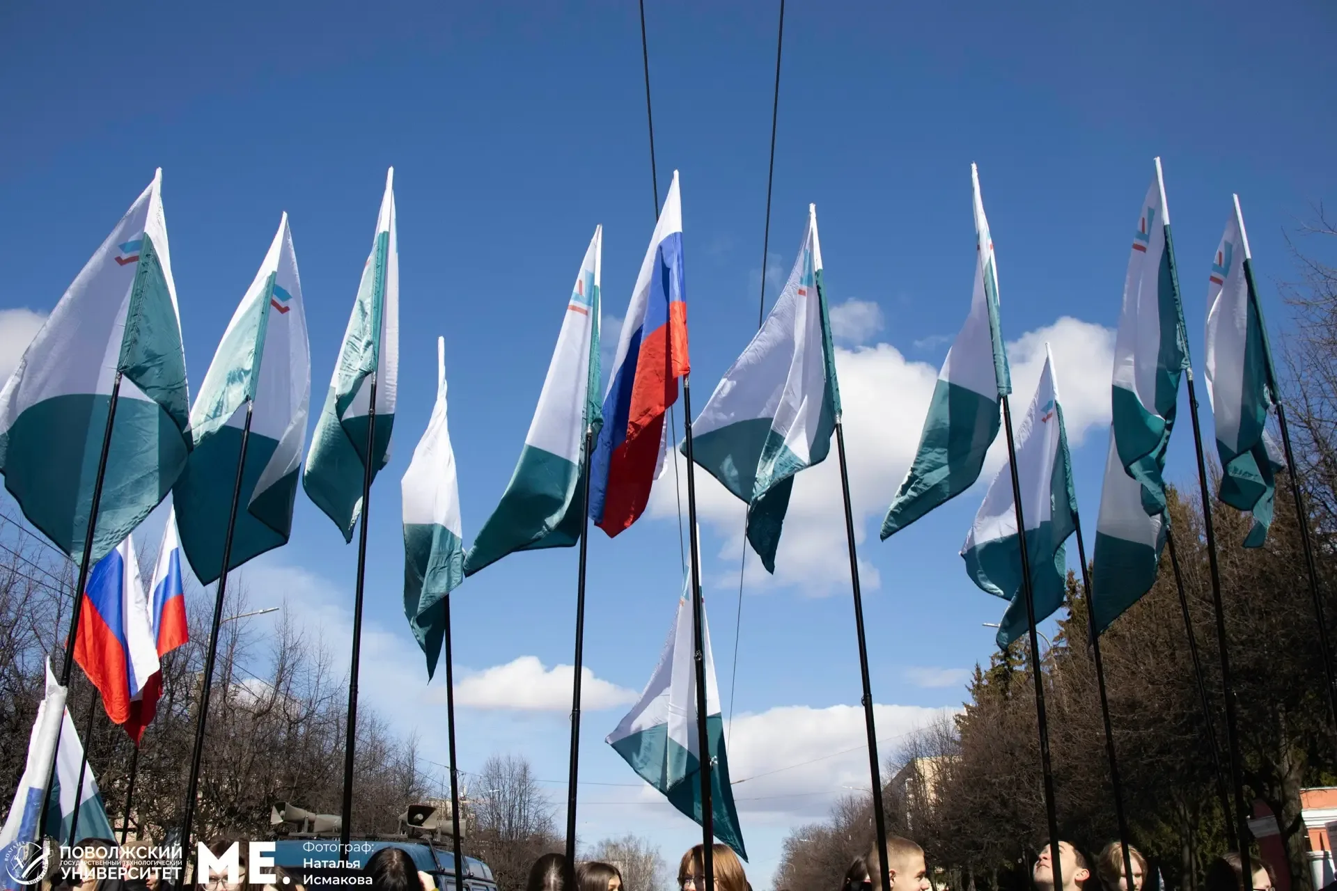 Первомайское шествие трудящихся 🇷🇺   С праздником!  Фото в альбоме 📸