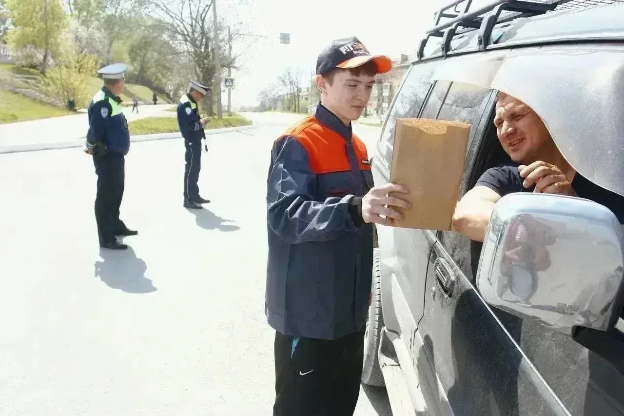 🚔 ГАИ + FIT SERVICE: подарки автомобилистам в Большом Камне  Друзья, классная новость для водителей!