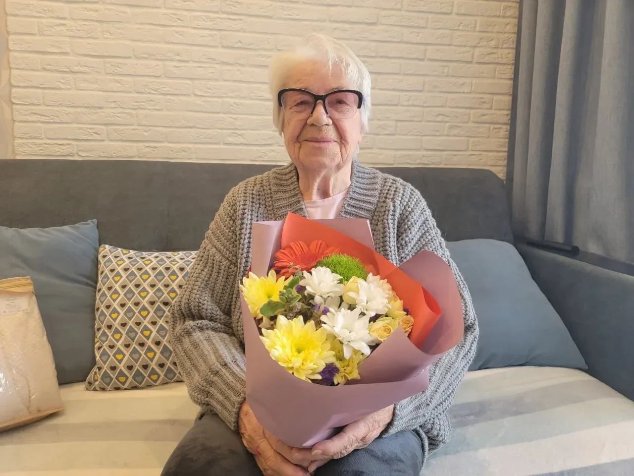 🎉 Жительница Кудрово отметила 90-летие  Галине Викторовне Гуриной исполнилось 90 лет. За её плечами 