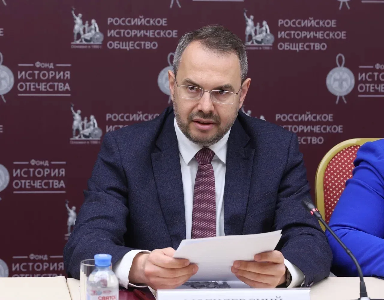 Круглый стол, посвященный истории системы образования в годы Великой Отечественной войны  💬К участни