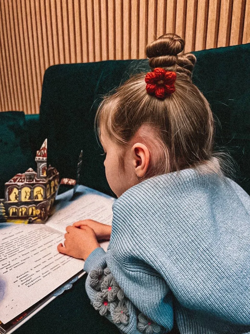У многих сейчас полным ходом идёт подготовка к выпускному в школе, детском саду и кружках.  С мальчи