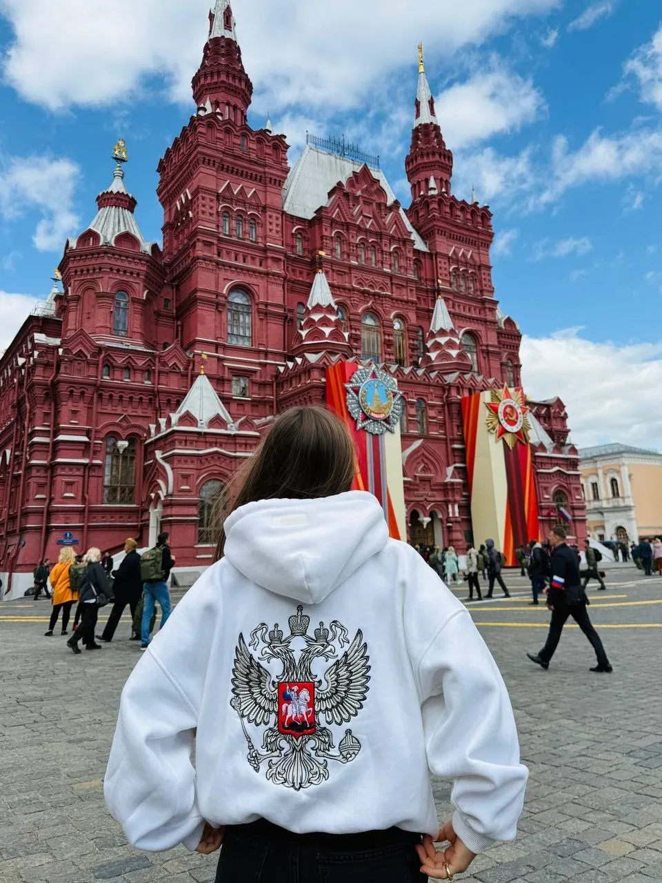 С днем Победы, мои дорогие, прекрасные люди!  Это Великий праздник силы, воли, мужества, ответственн