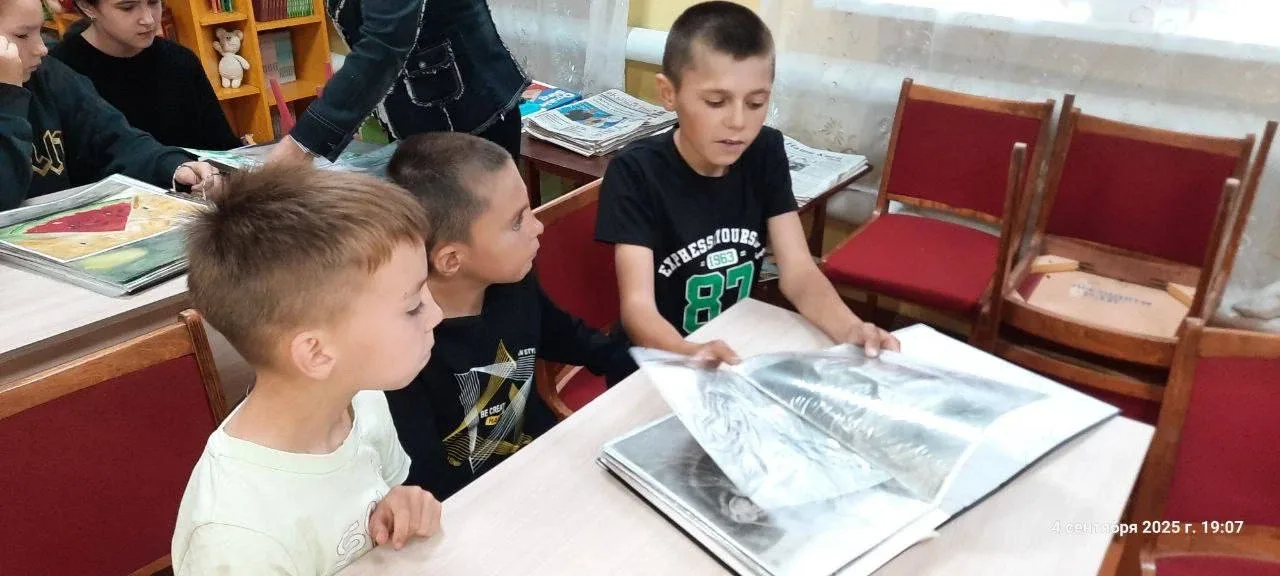 «Мои детки рисуют...» 🥹  Матитяне, хотим поделиться с вами историей нашей ученицы Нэли Сагадиевой.  