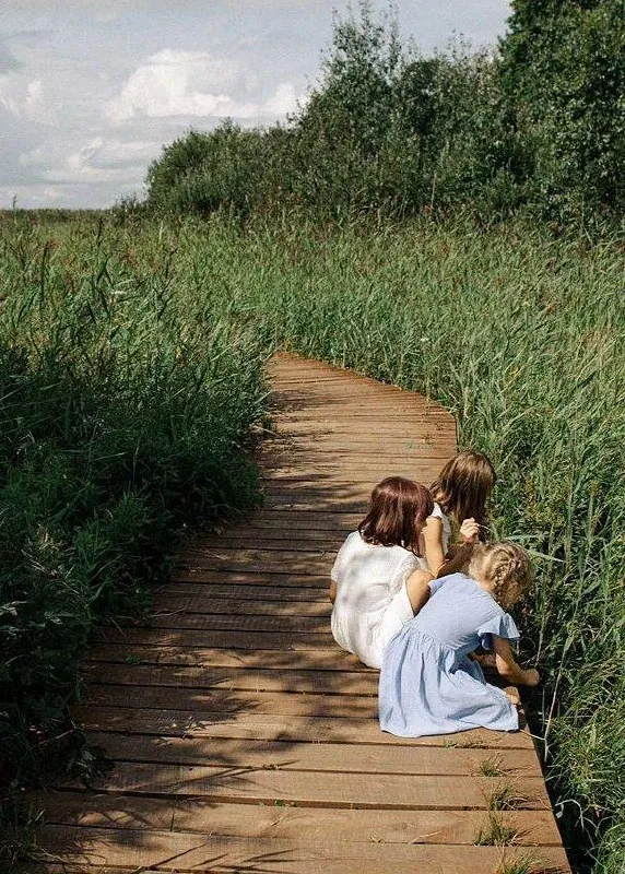 Экотропа со сказочными персонажами и старинными дубами 🌳  📍Парк Ближние Дубки  Ещё один замечательны