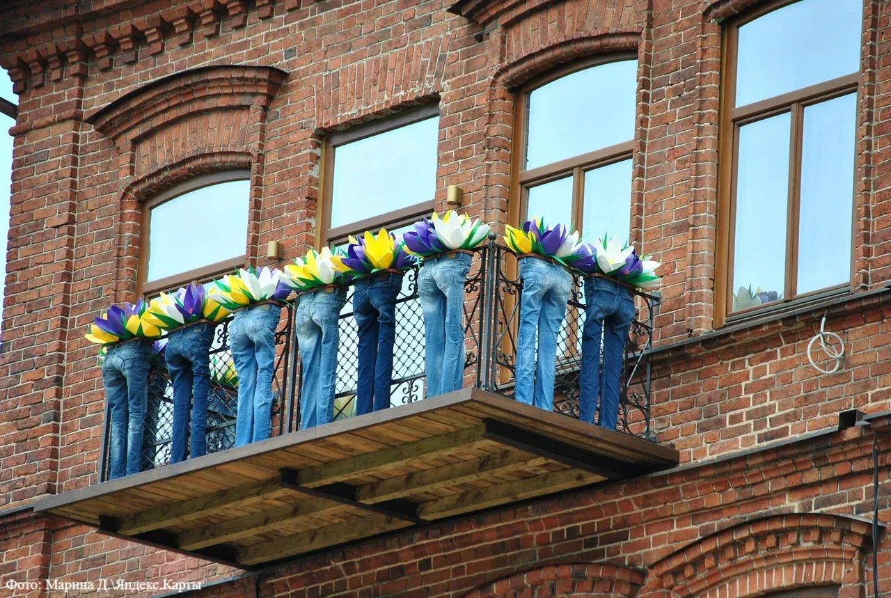 «Косой дом» в Екатеринбурге 🏠  Почему же этому дому досталось такое, на первый взгляд, странное и да