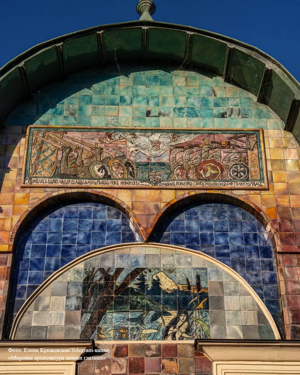 Мини-копия московского Ярославского вокзала — дом купца Шаронова 🏛  Этот дом хочется рассматривать к