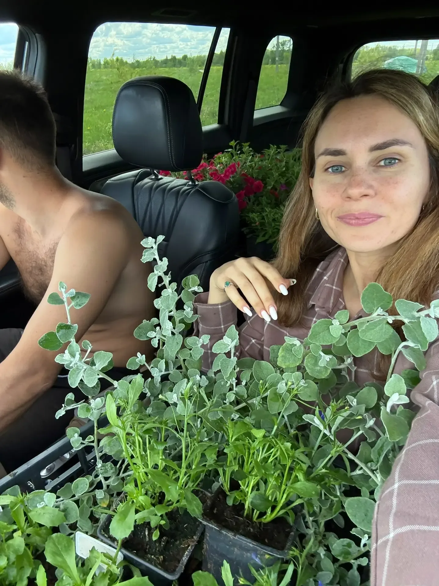 Всем доброе утро! Хотели сегодня до 11 поваляться в кровати, но встали по режиму в 7 🤭🙈 Уже съездили