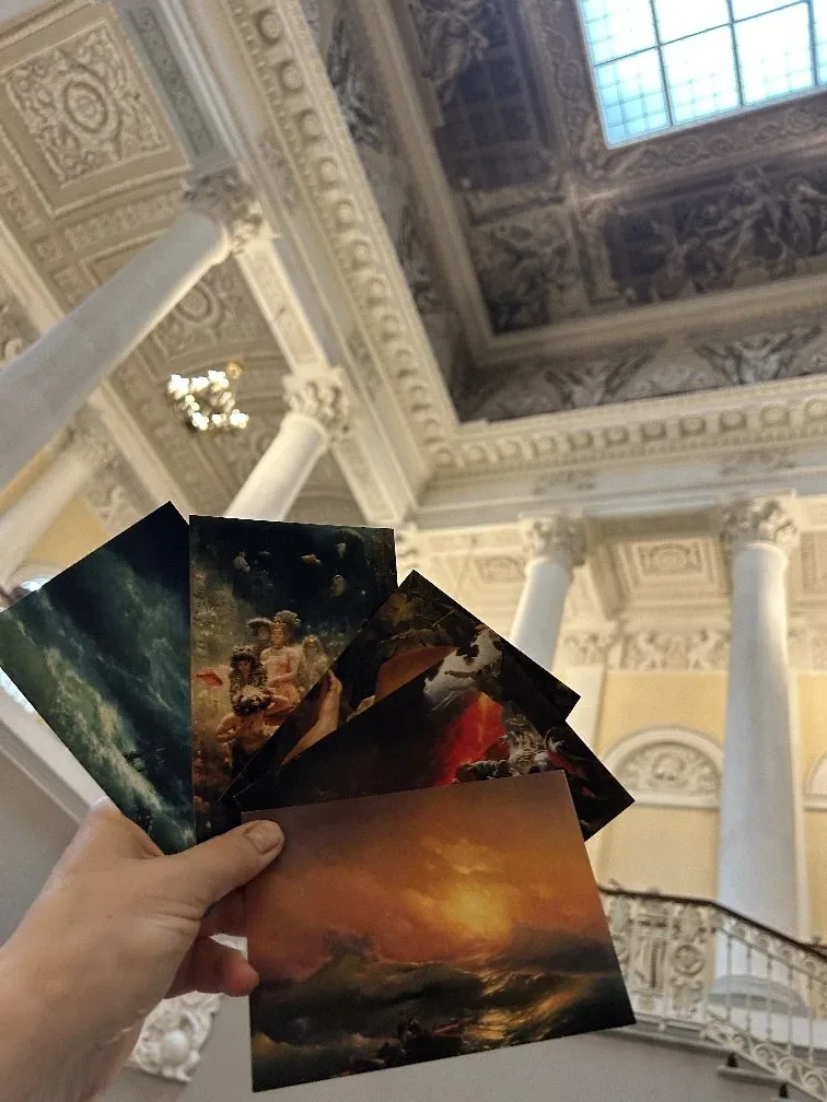 🖼 ️Не просто открытки, а настоящие шедевры  Отметили 131-летие Русского музея яркой акцией.  Каждый 