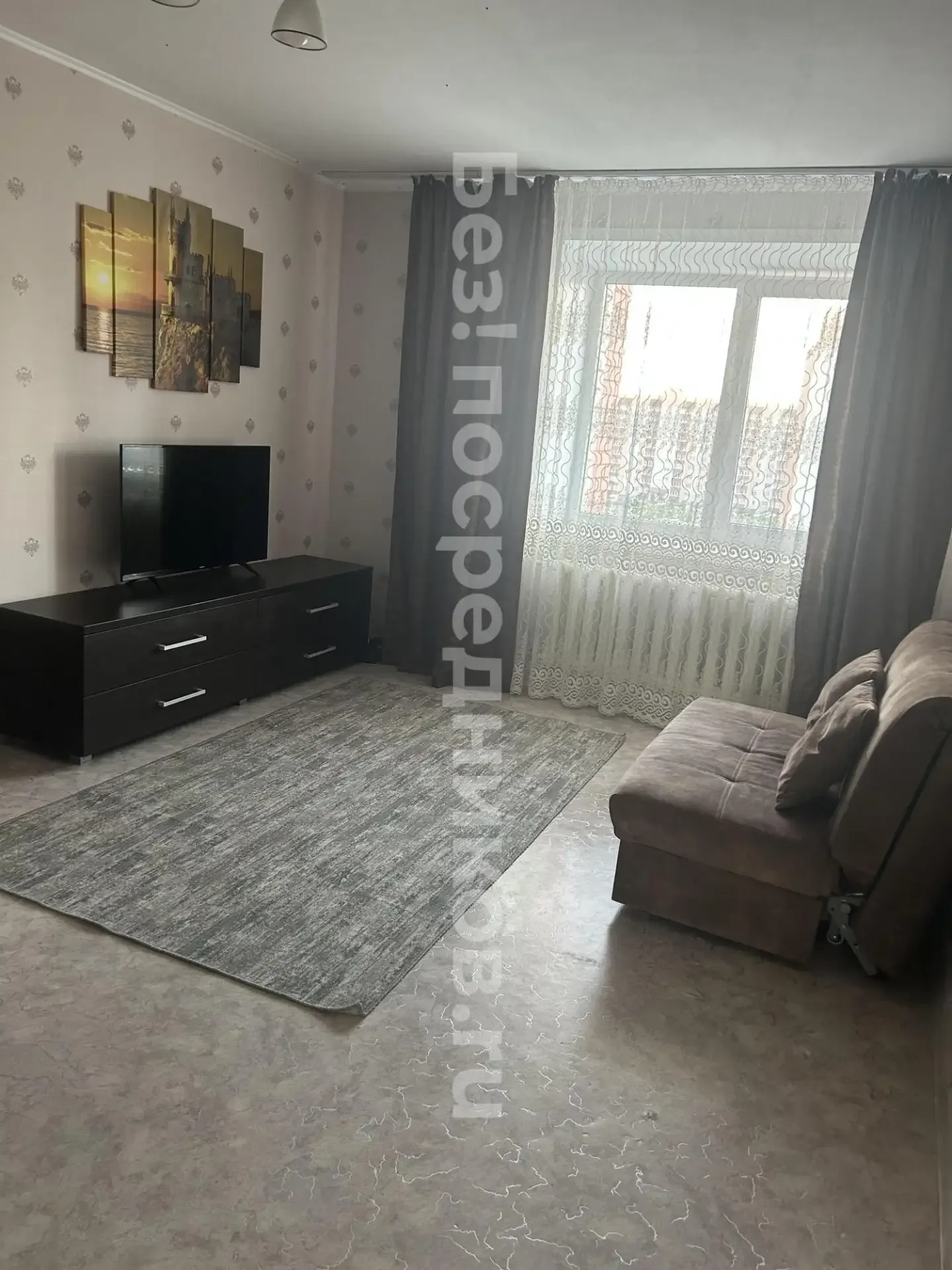 Сдам без посредников: 1-комнатная квартира, 33.4м² Цена: 20000 Адрес: Новоалтайск, Пригород, ул.Анат