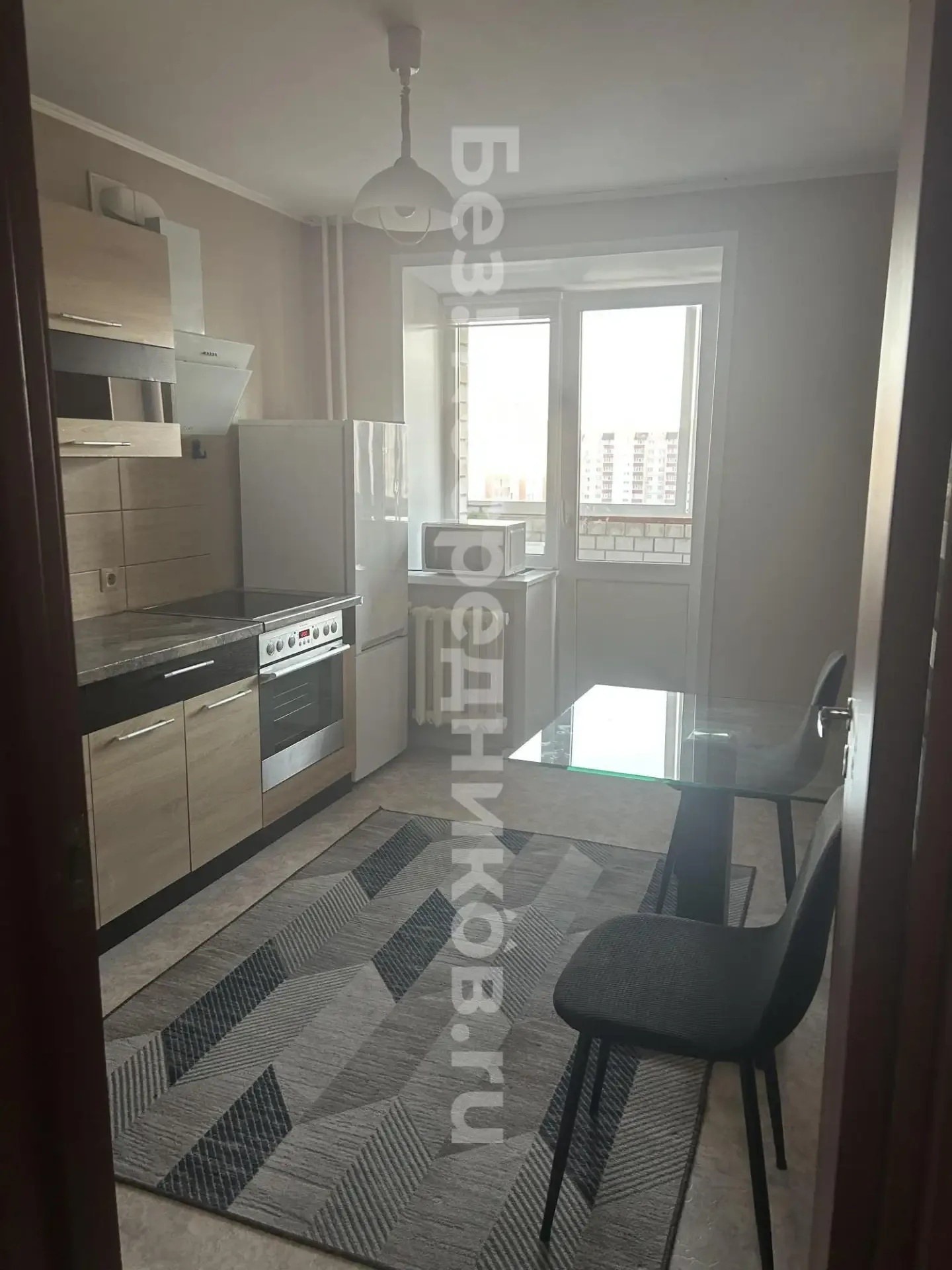 Сдам без посредников: 1-комнатная квартира, 33.4м² Цена: 20000 Адрес: Новоалтайск, Пригород, ул.Анат