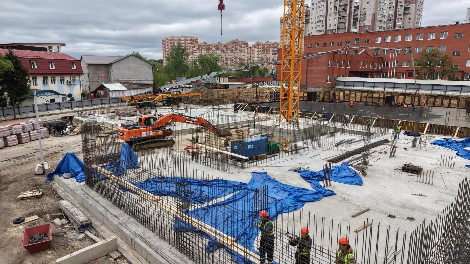 🏗 В Ивантеевке строят новый образовательный центр на 350 мест.  Второй корпус появится на улице Хлеб
