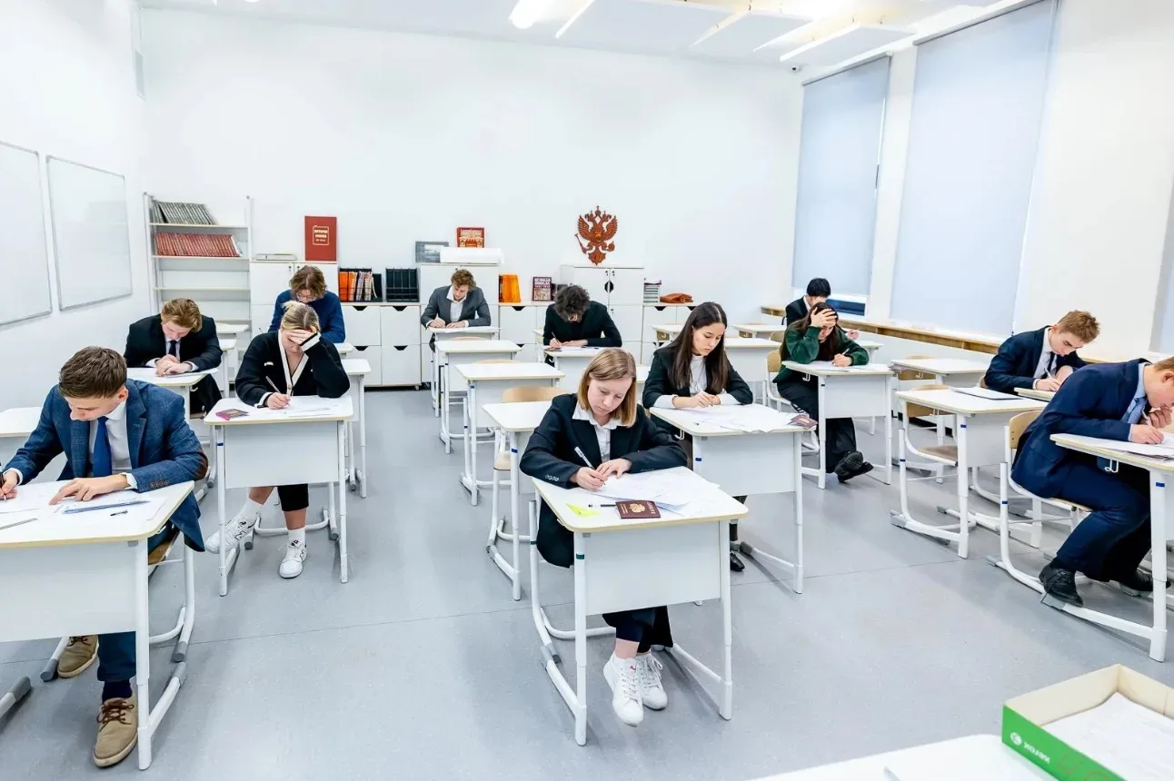 📌 До ЕГЭ по русскому языку остался месяц. Он пройдет 4 июня, и откладывать подготовку уже нельзя.   