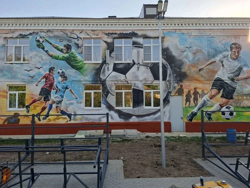 Сезон граффити 2026 открыт.  Реализовали c Григорием Сидяковым проект Детско-юношеский центр «Яросла