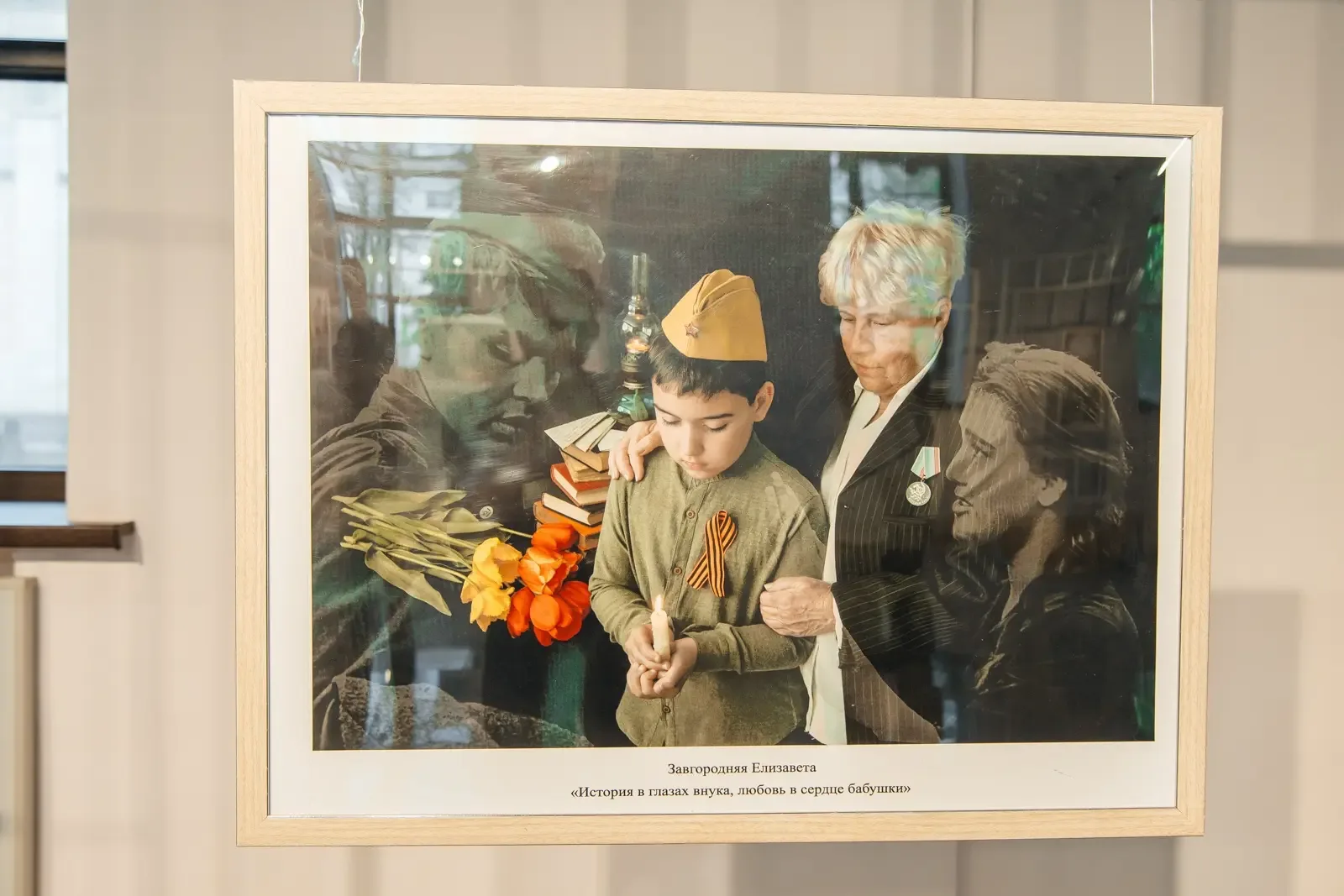 В художественной галерее Академии открылась фотовыставка «Две даты — одна Победа»    На ней представ