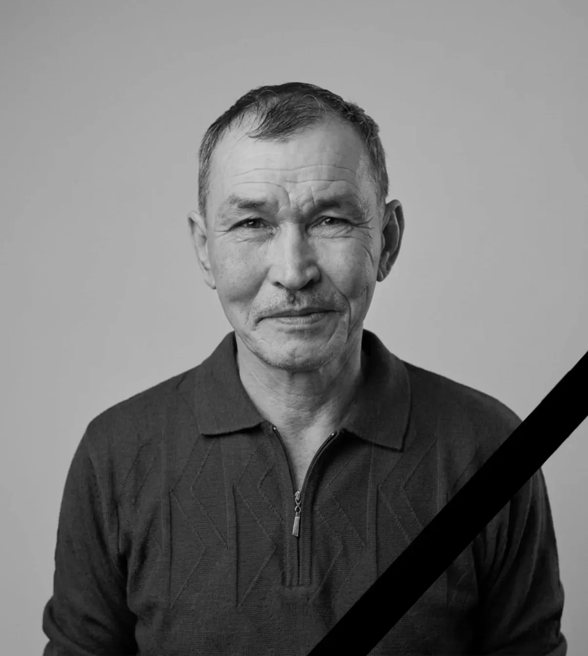 В ходе специальной военной операции погиб уроженец Питерского района Юрий Урбулатов.   Боец мужестве