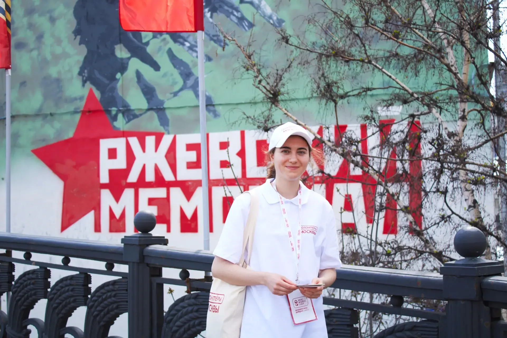 Поймали атмосферу праздника в объектив 📸  Наши медиаволонтёры засняли, как в преддверии Дня Победы п