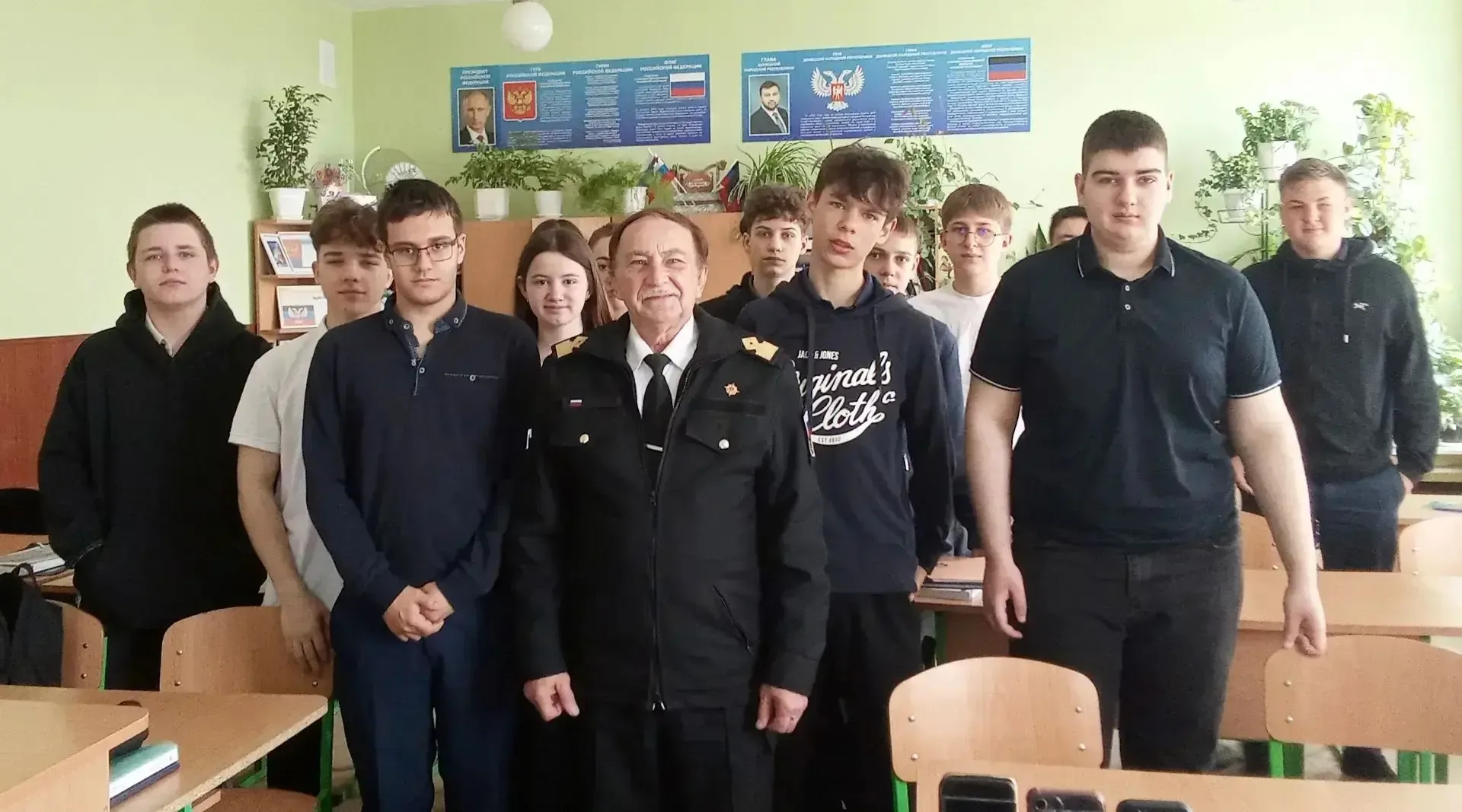 Азовский морской институт провел встречи по профориентации со школьниками ДНР  Мариупольский филиал 