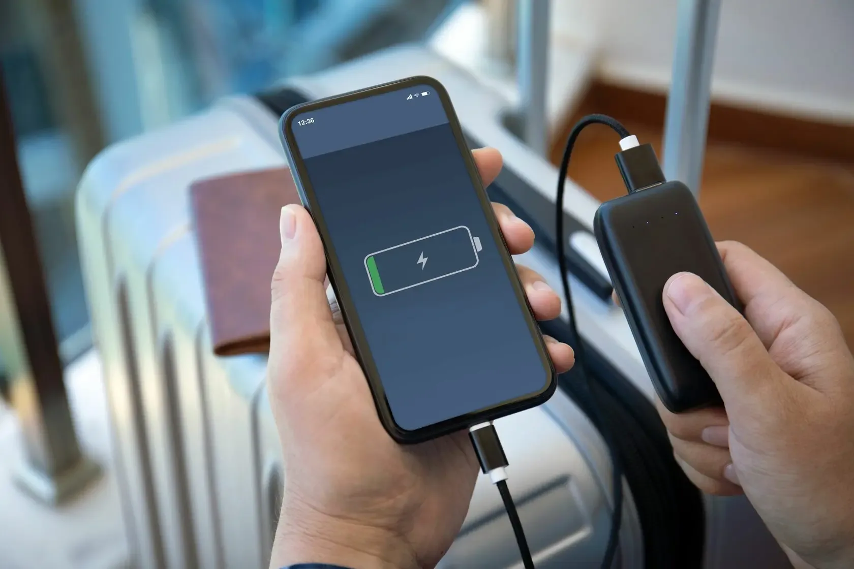 🔋 Штрафы за использование пауэрбанков в самолётах могут доходить до миллиона рублей  В связи с новым