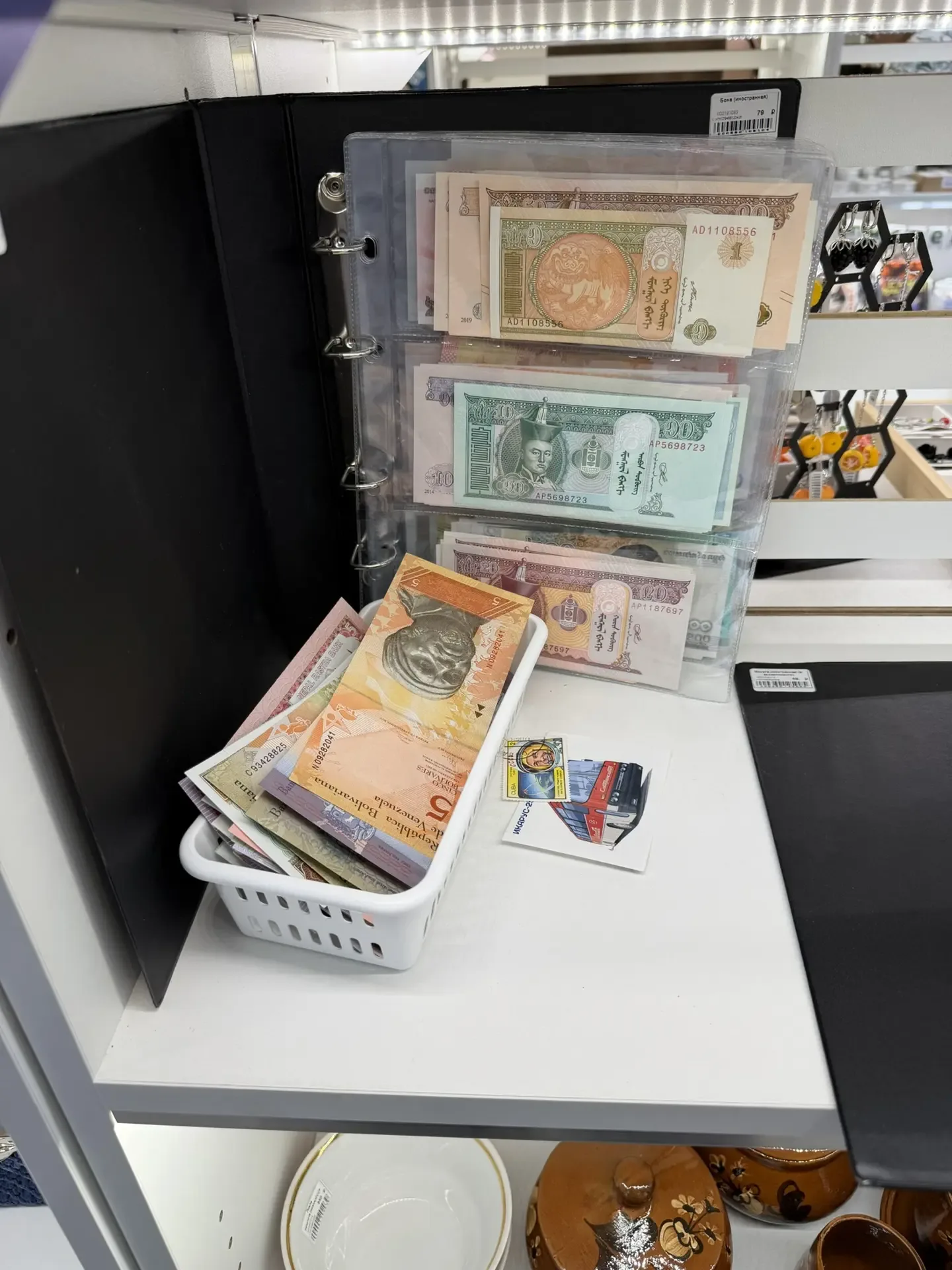 На улице Гончарова открылся магазин с разными мимимишностями «Твоя полка»   Рай для любителей барахо