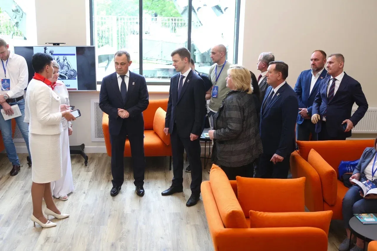 После масштабного капитального ремонта открылся КДЦ «Заря».  Вместе с председателем Мособлдумы Игоре
