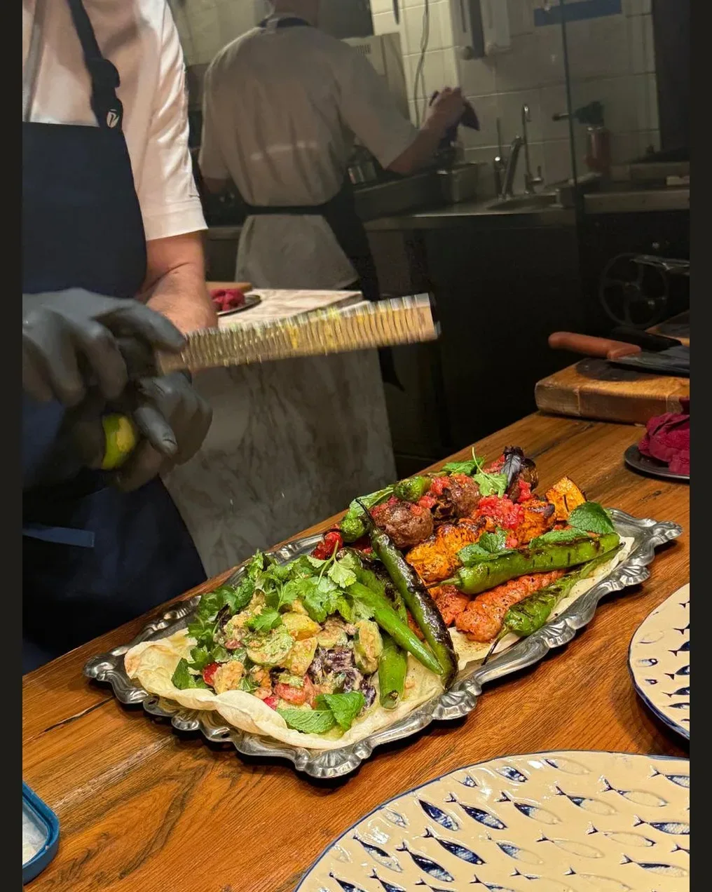 Сезон шашлыков! Вот 9 мест, где искать мясо на мангале  «Маргаретти» (пр. Героев, 31; ул. Ильюшина, 