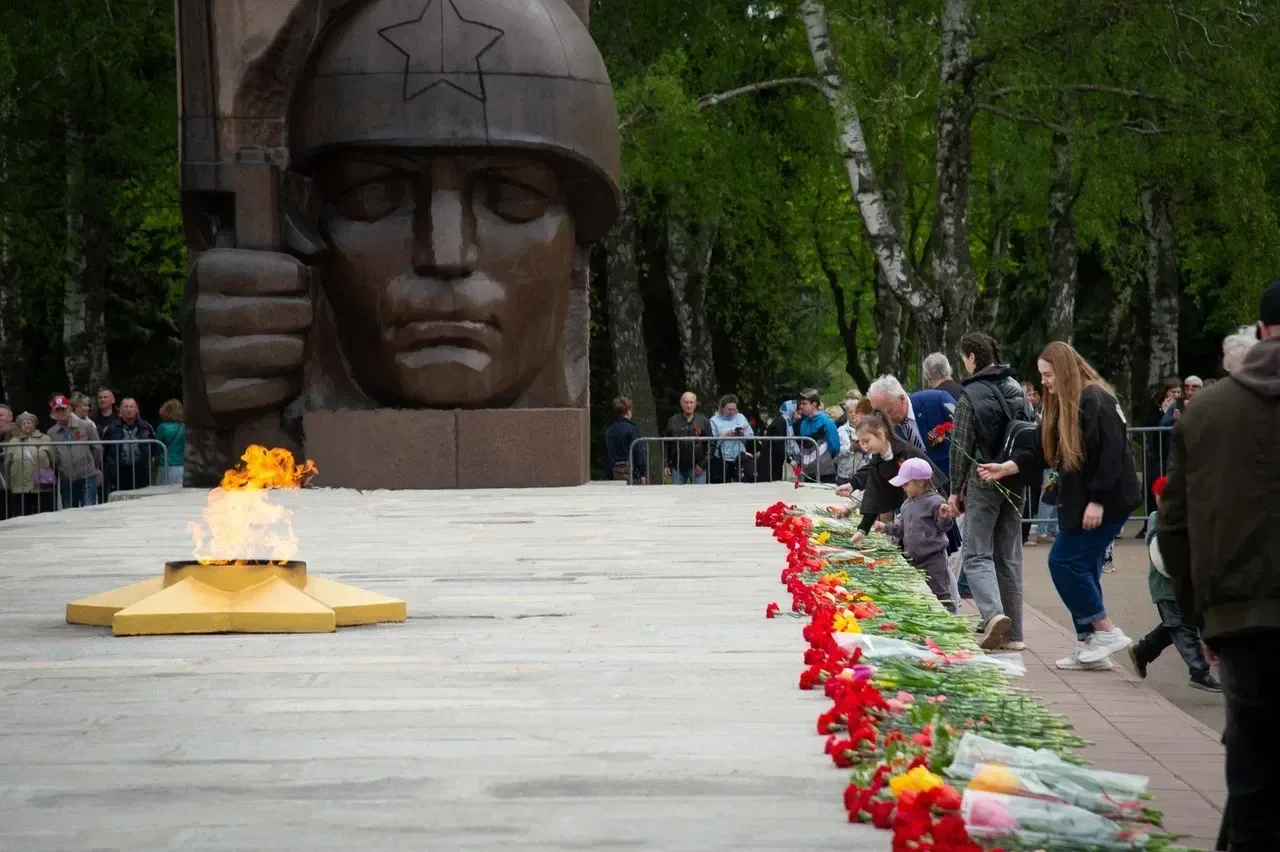 Мемориальный парк - священное для каждого коломенца место, настоящий символ памяти, героизма и добле